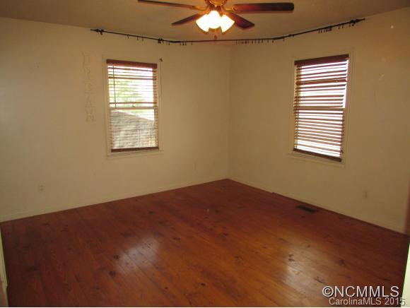 1859 Old Mill Rd - Photo 10