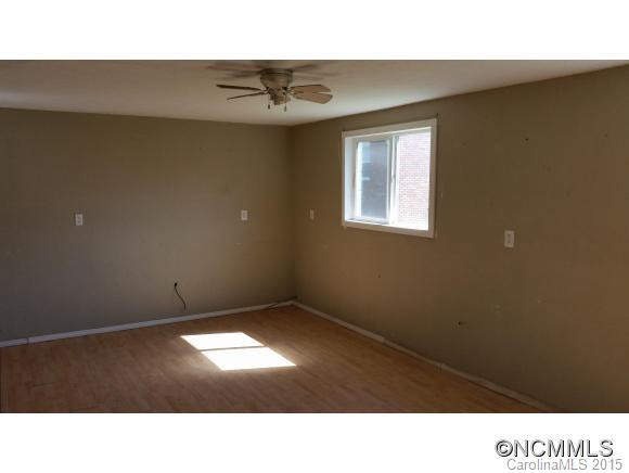 315 Stoney Mountain Rd - Photo 4