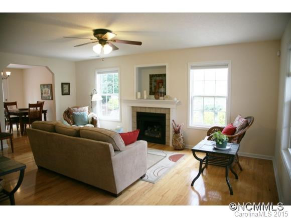 18 Attaberry Court - Photo 3