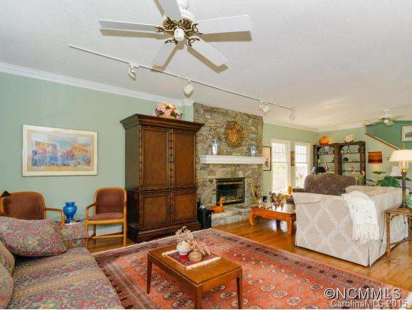 1705 Brickyard Road - Photo 3
