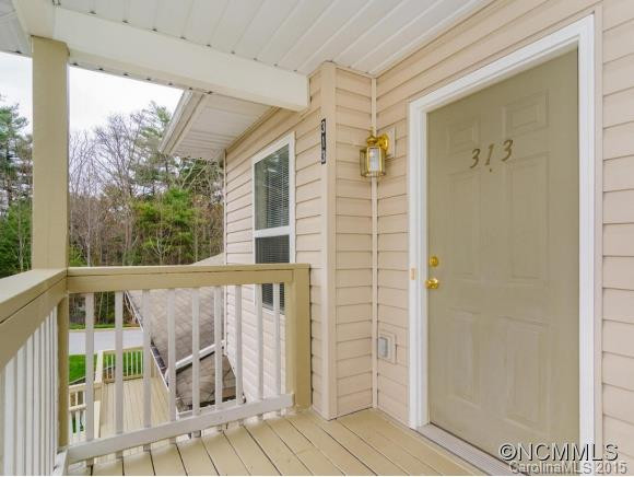 313 Carrington Place - Photo 2