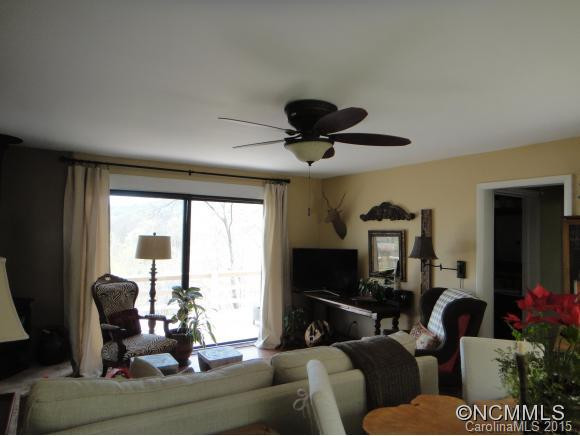 338 The High Road - Photo 5