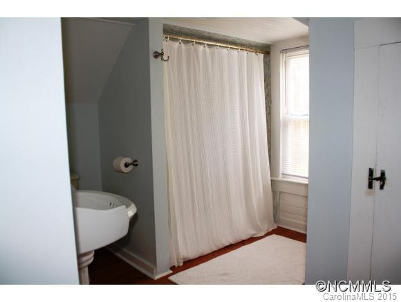 635 Louisiana Avenue - Photo 15