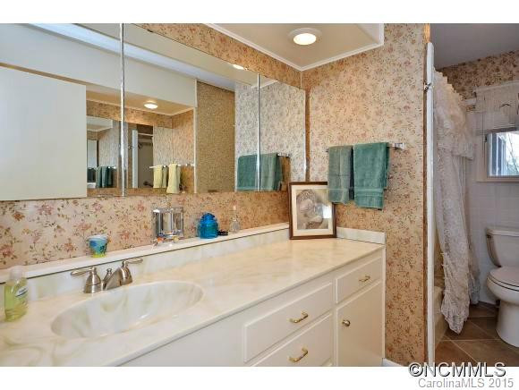 16 W. FAIRWAY DRIVE - Photo 13