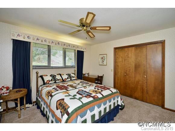 16 W. FAIRWAY DRIVE - Photo 14