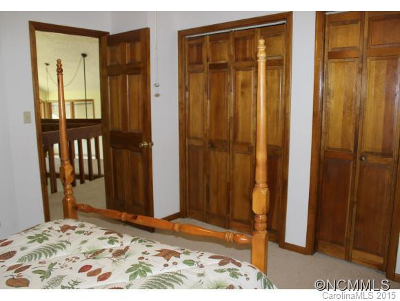 300 Buck Drive - Photo 16