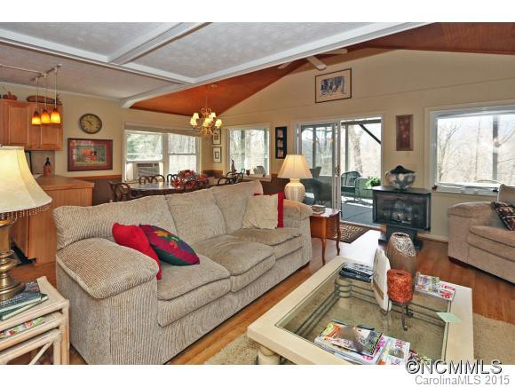 16 Blueberry Ln - Photo 3