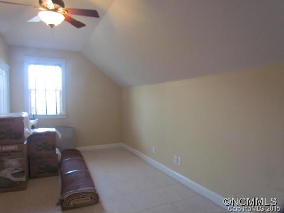 1514 Kentmere Lane - Photo 9