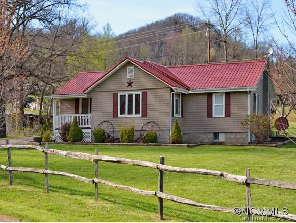408 Sunny Drive - Photo 12
