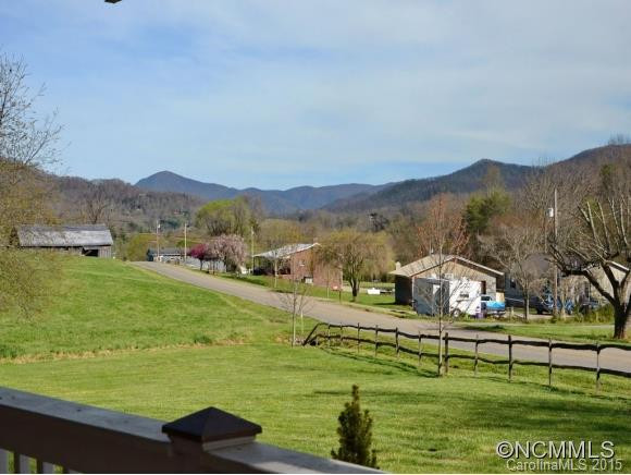 408 Sunny Drive - Photo 14