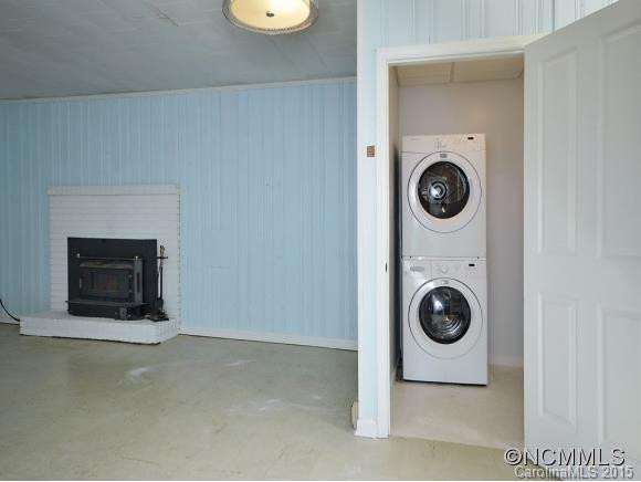 105 JEANIE AVENUE (+/- .6 ac.) - Photo 16