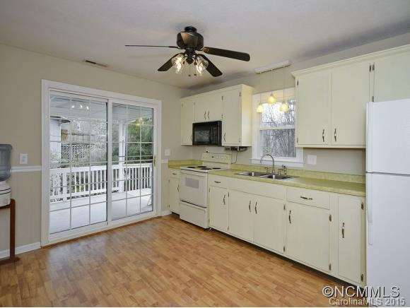 105 JEANIE AVENUE (+/- .6 ac.) - Photo 7