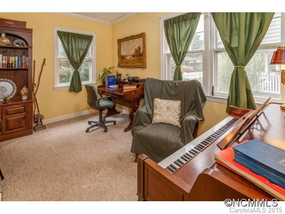 65 Montview Dr - Photo 12