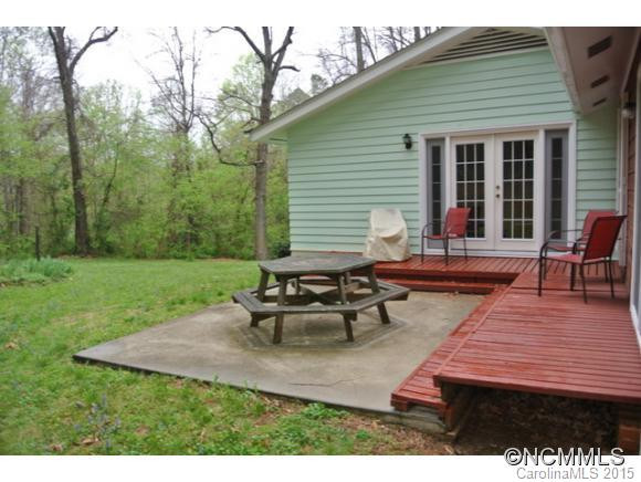 30 Forestdale Drive - Photo 17