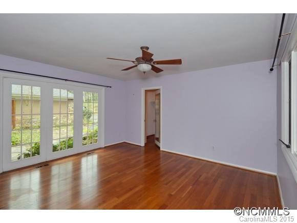 327 Vanderbilt Road - Photo 16