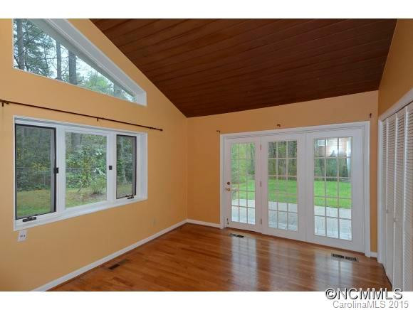 327 Vanderbilt Road - Photo 18