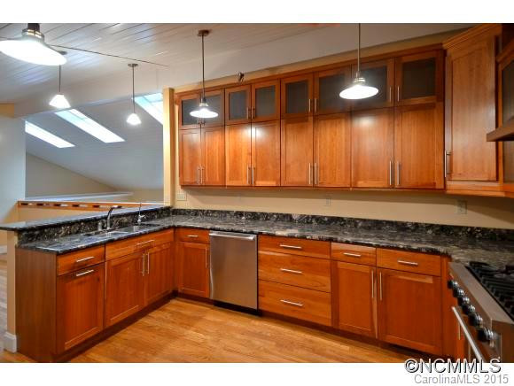 327 Vanderbilt Road - Photo 9