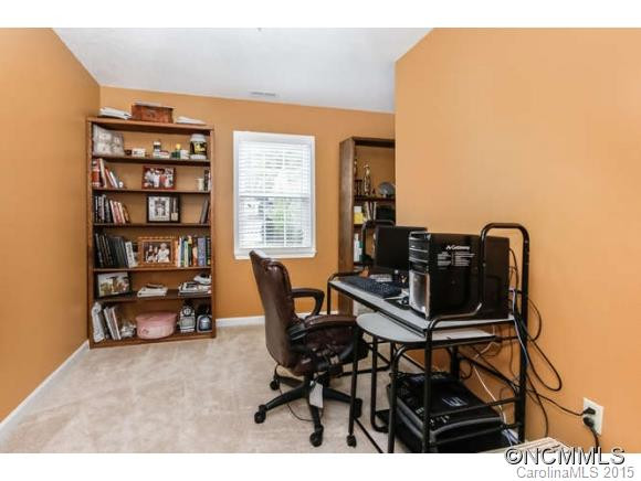 15 Sweetbriar Court - Photo 11