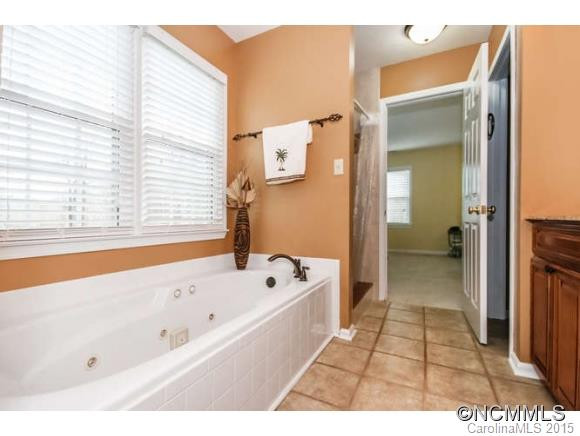 15 Sweetbriar Court - Photo 13