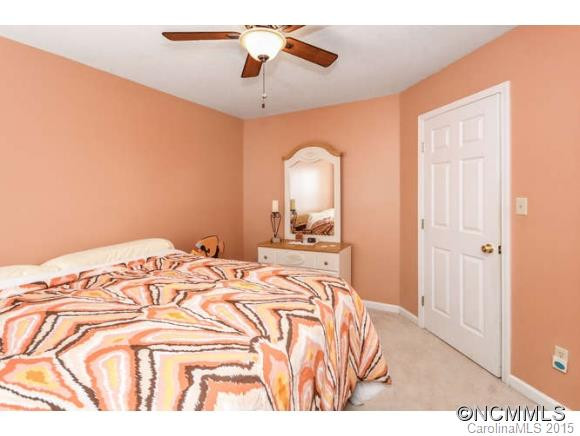 15 Sweetbriar Court - Photo 14