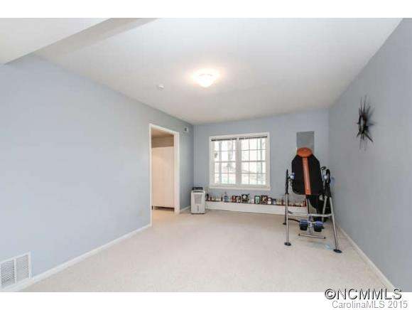 15 Sweetbriar Court - Photo 17