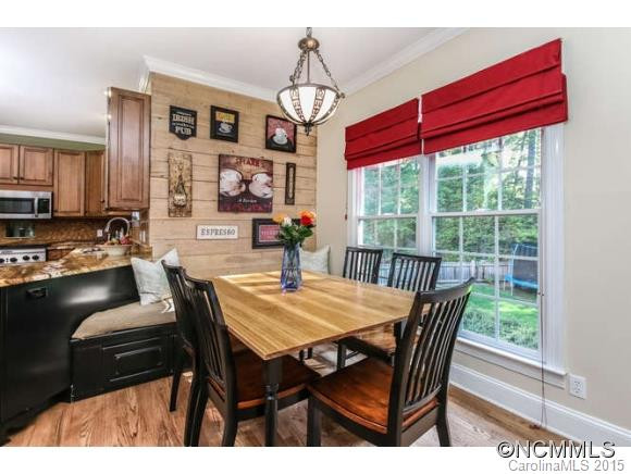 906 Woodvine Road - Photo 8