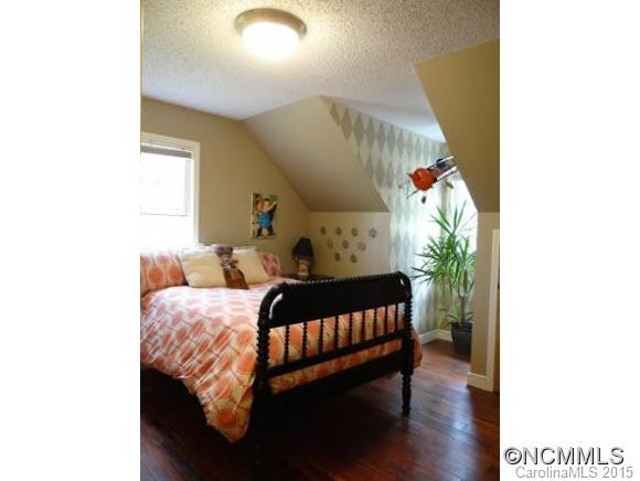 8 Coffey Pl - Photo 17