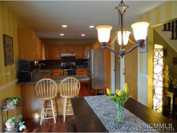 8 Coffey Pl - Photo 9