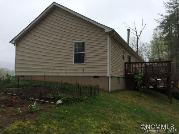 28 SLICK ROCK RD. - Photo 3