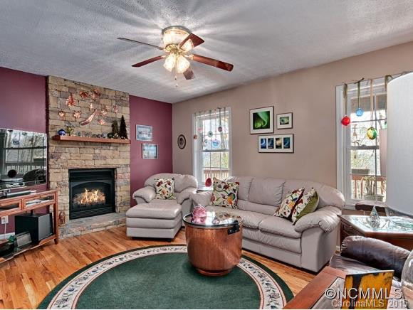 74 WOODSTONE WAY - Photo 5