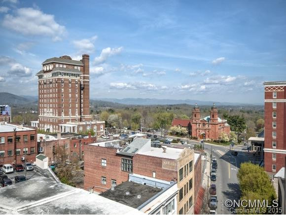 84 W. WALNUT STREET #202 - Photo 2
