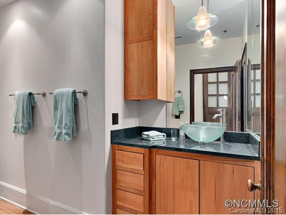 84 W. WALNUT STREET #202 - Photo 12
