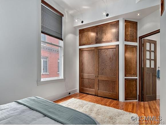 84 W. WALNUT STREET #202 - Photo 18