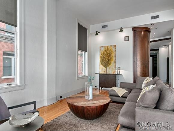 84 W. WALNUT STREET #202 - Photo 9