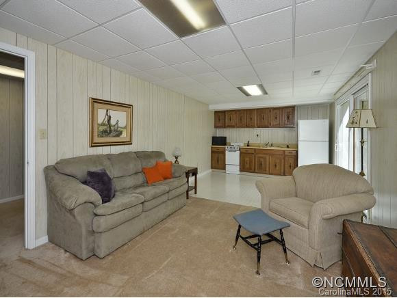231 RAINTREE DRIVE - Photo 17