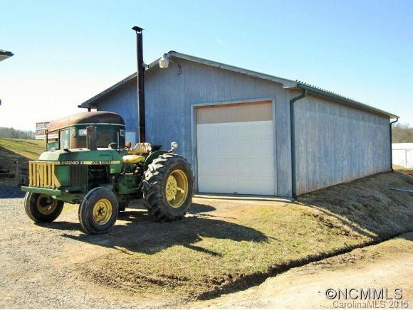 99 Spring Drive - Photo 12