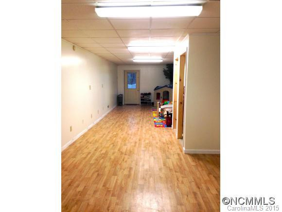 123 George Chastain - Photo 18
