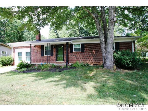 12 WOODHAVEN DRIVE