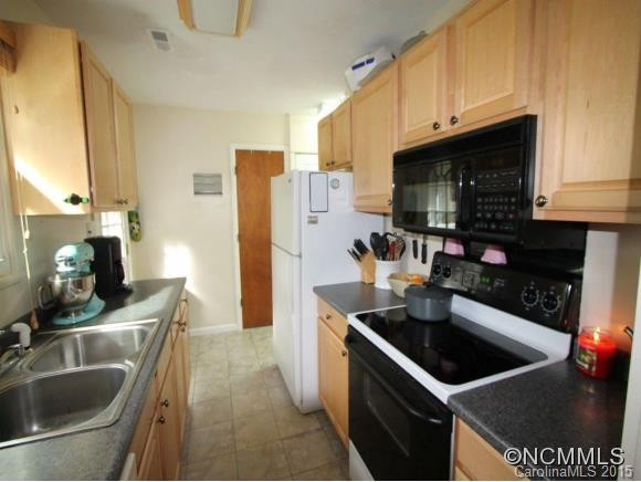 12 WOODHAVEN DRIVE - Photo 12
