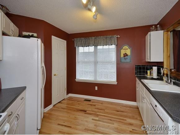 107 CREEKS END CIRCLE - Photo 11