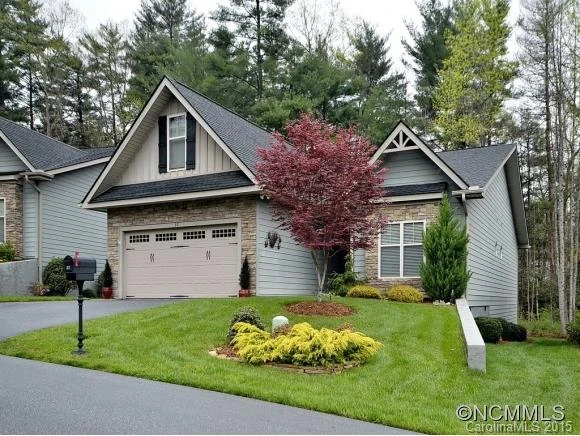 32 WALDEN POND Drive
