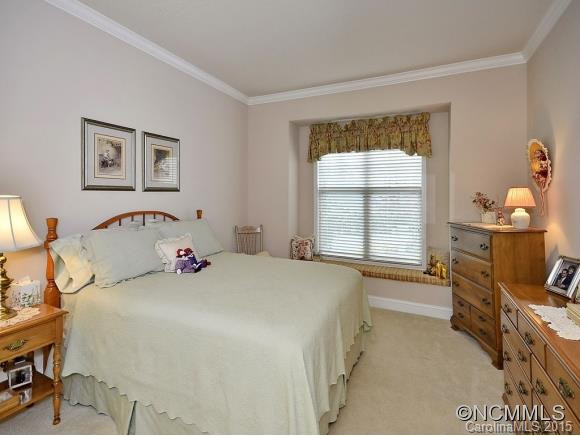 32 WALDEN POND Drive - Photo 16