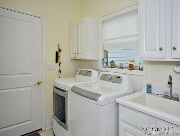 32 WALDEN POND Drive - Photo 18