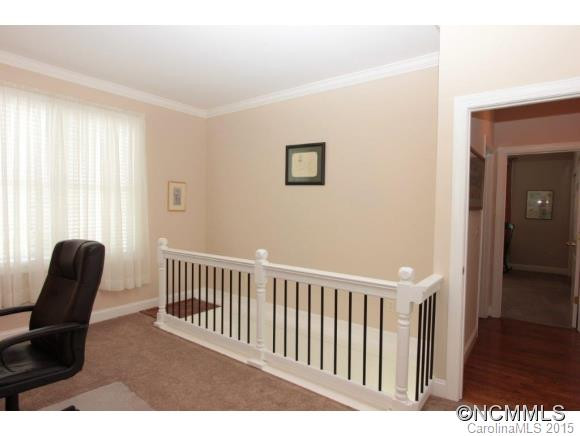 184 Dunroy Drive - Photo 16