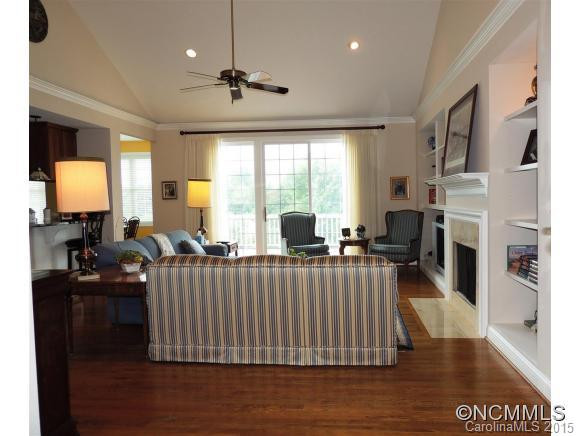 184 Dunroy Drive - Photo 4