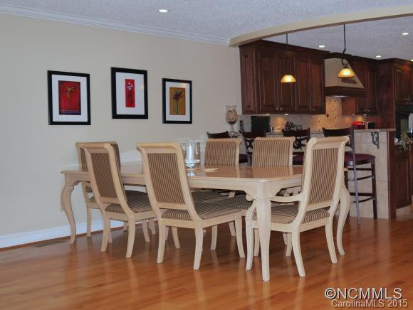 127 Cloverleaf Lane - Photo 5