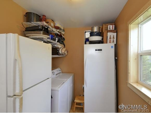 106 ALBERT DRIVE - Photo 13