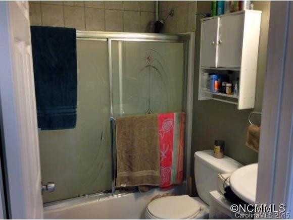 17 Ivy Street - Photo 15