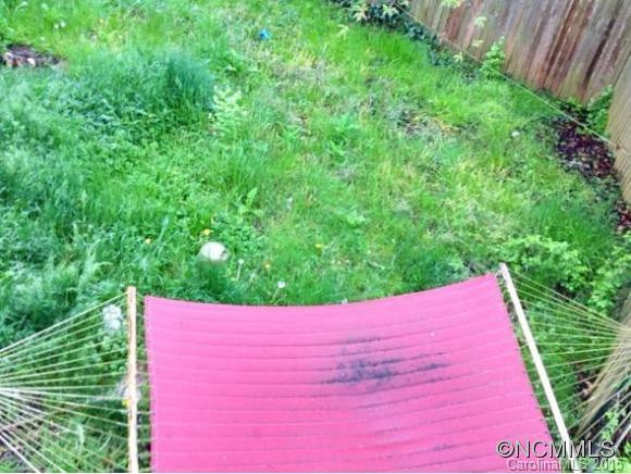 17 Ivy Street - Photo 19
