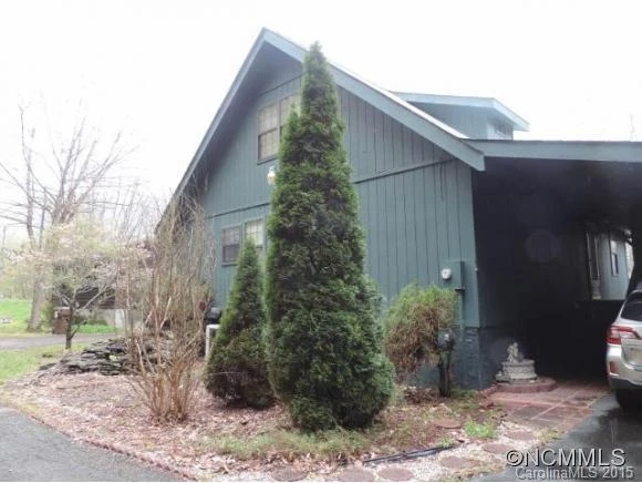 35 Magnolia Bluff
